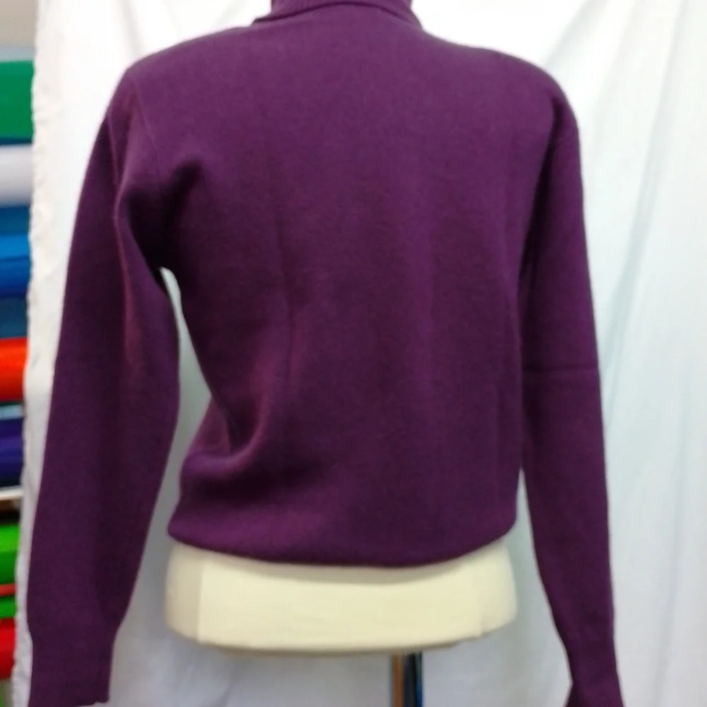 Neiman Marcus Rich Purple Turtleneck Sweater - Picture 3 of 6